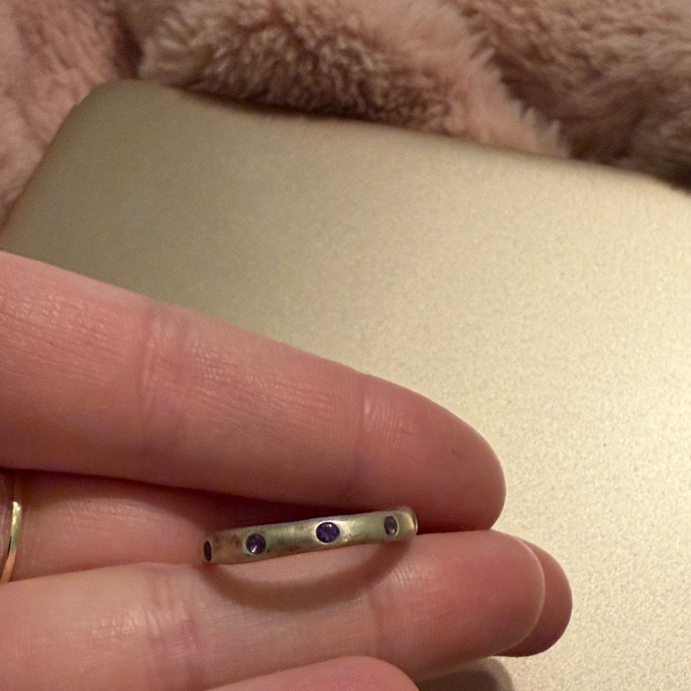 Chic Silver Ring with Purple Accents